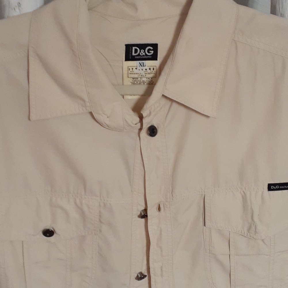 Sports mens shirt